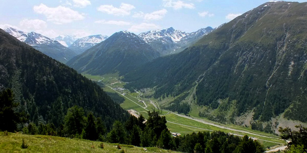 The view of the valley from the Mortirolo descent
