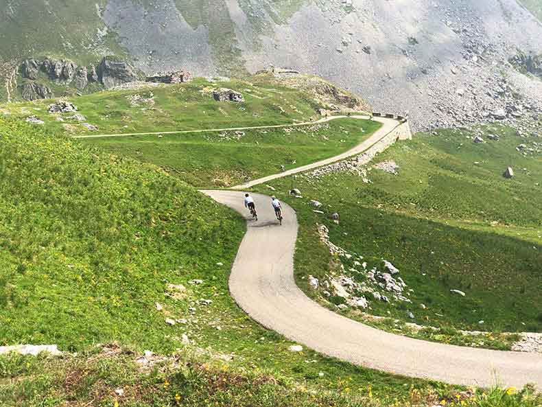 Rides descending Colle fauniera