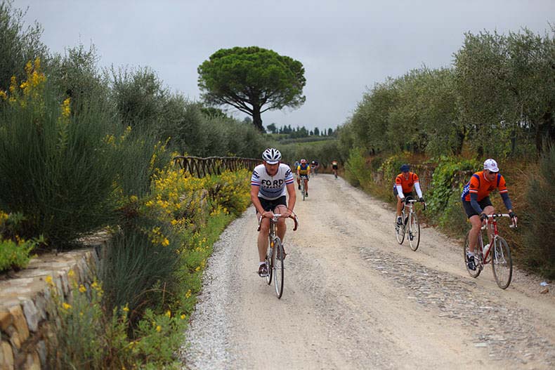 A cyclist on the gravel during L'Eroica