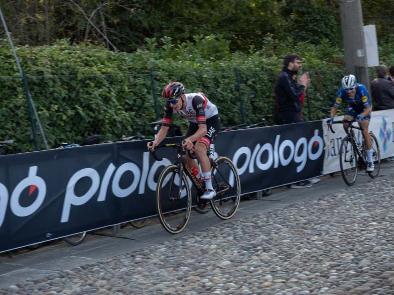 Giro d'Lombardia on the cobbles